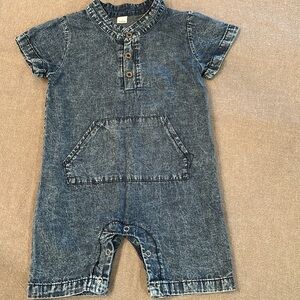 ‼️3 for $15‼️ NWOT! SHORT SLEEVE ROMPER FOR GIRL OR BOY